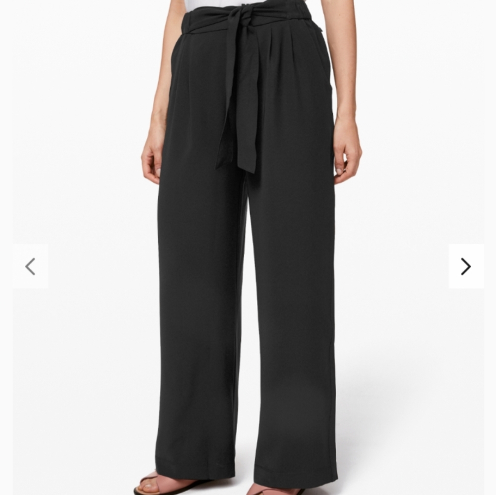 Lululemon Noir Paper bag Pants